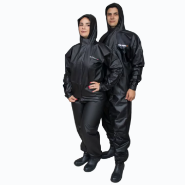 Conjunto PVC combate com capuz Pioneira